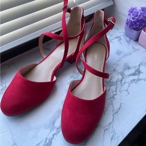 NWT - Red Suede Low Heels 👠